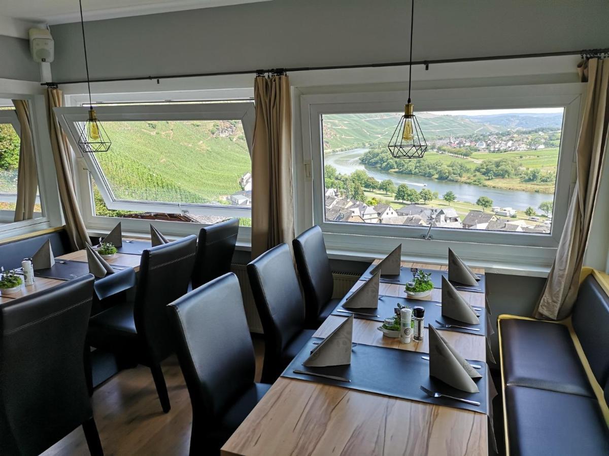 Hotel Restaurant Wuerzig In Ürzig Eksteriør billede