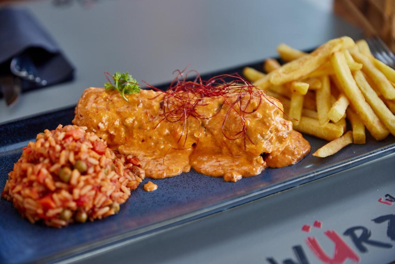 Hotel Restaurant Wuerzig In Ürzig Eksteriør billede