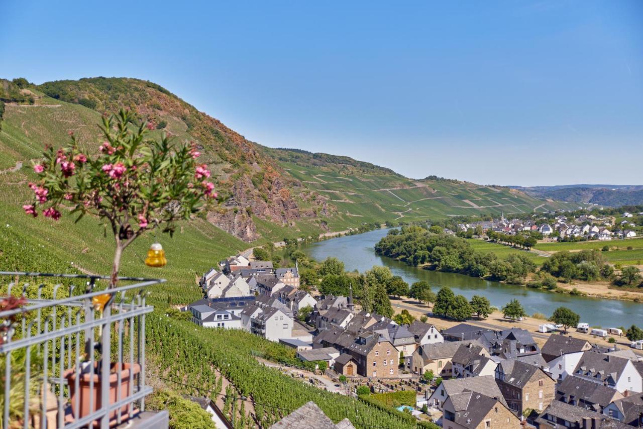 Hotel Restaurant Wuerzig In Ürzig Eksteriør billede